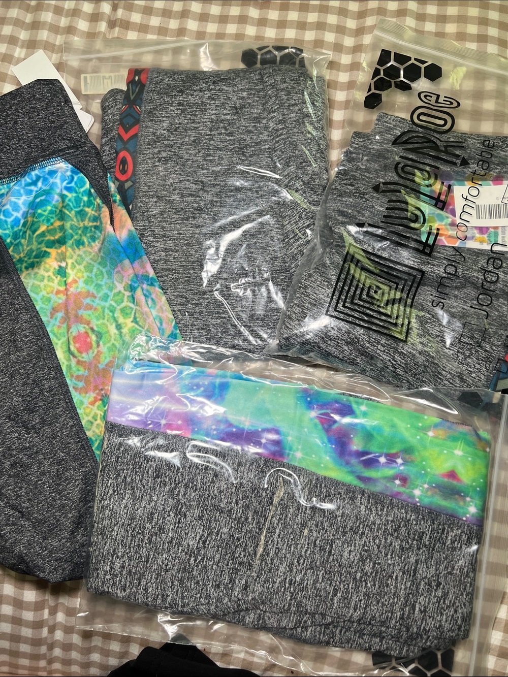 Bundle of 4 LuLaRoe Jordan Leggings